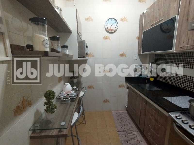 FOTO 27 - 27
