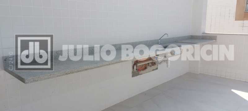 05bacdb5-6e6b-43c8-868f-8f2536 - 12