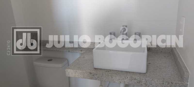 516a0a33-4e4f-4fec-8213-0ae8a2 - 22