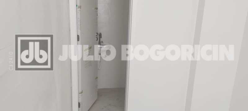 df8379da-02f2-43a5-8c94-daadf8 - 37