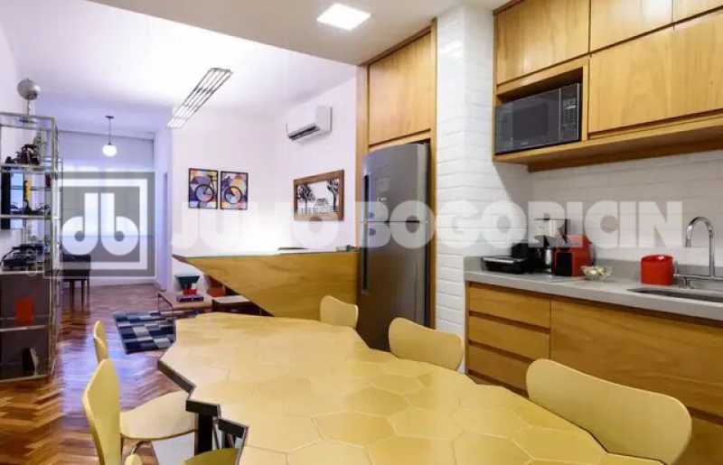 Pompeu Loureiro 79 -08webp - 7
