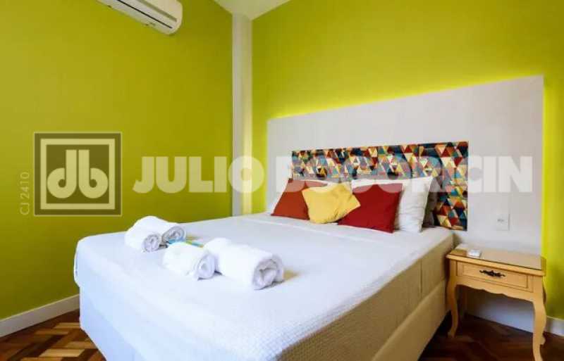 Pompeu Loureiro 79 -15webp - 14