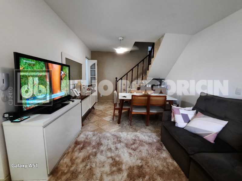 Conheça FOTO 3. do imóvel - Anil - Reserva do Bosque - espaçosa casa duplex - 2 quartos - 2 banheiros - 87 m² - Condomínio fechado - Agende sua visita! - JBJ601300 - 3 FOTO 3. - 3