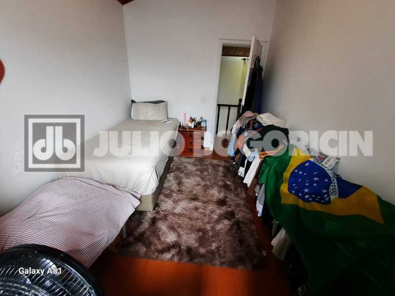 Conheça FOTO 12. do imóvel - Anil - Reserva do Bosque - espaçosa casa duplex - 2 quartos - 2 banheiros - 87 m² - Condomínio fechado - Agende sua visita! - JBJ601300 - 14 FOTO 12. - 14