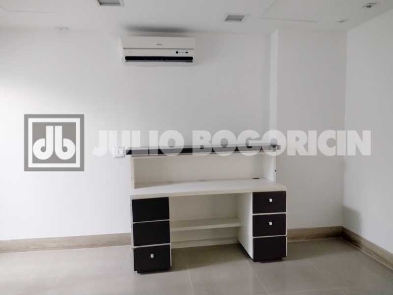 Salas à venda no Centro - 22