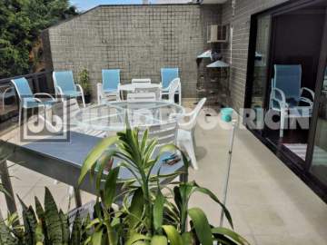 Ótima localização - COBERTURA LINEAR - PRAIA- 3 QUARTOS - SUÍTE - ÓTIMA LOCALIZAÇÃO! - JBRB502080