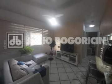 Apartamento Térreo / Residencial / Freguesia (Jacarepaguá) - JBJ203417