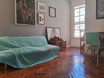 JULIO BOGORICIN - VENDE - 2 QUARTOS - NA PADRE CHAMPAGNAT - EM FRENTE AO SHOPPING TIJUCA - JBAP210648