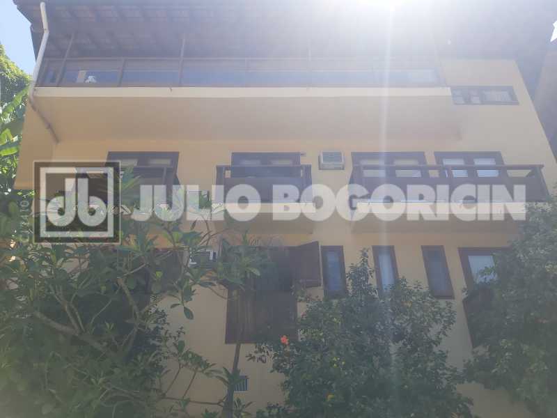 10 - Fachada dos Fundos - 8