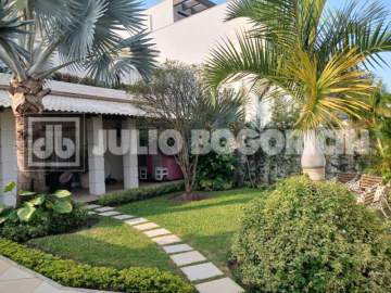 Oportunidade - JULIO BOGORICIN VENDE MARAVILHOSA CASA DUPLEX CONDOMÍNIO RIO MAR, SALÃO 4 QUARTOS, SUITE. - JBB67185