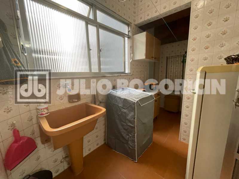 06jardimcariocavarandasala2qua - 17