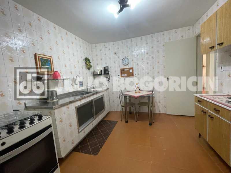 16jardimcariocavarandasala2qua - 14