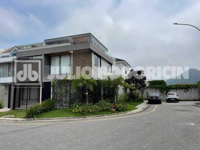 ea71254a-6c3c-44ba-befc-6533c8 - 22