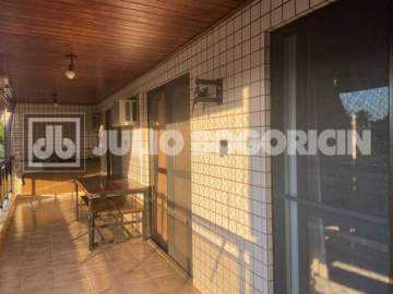 Ilha do Governador - Jardim Guanabara - VENDA - Apartamento - 3 Quartos (Suíte) - Varanda - Dependências - 2 Vagas de Garagem - Julio Bogoricin - JBI37445