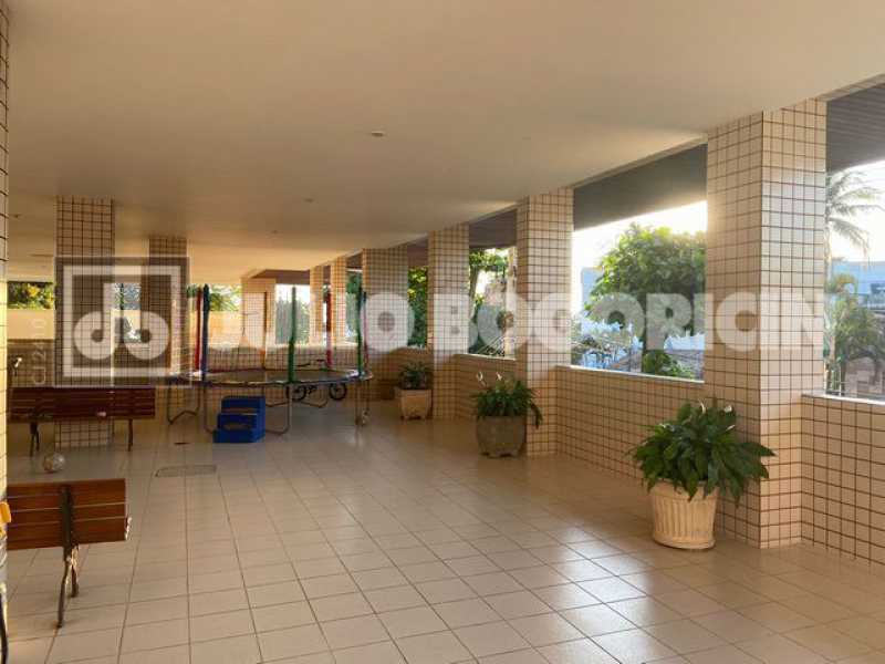 20Jjdguanabarasalavaranda3quar - 21