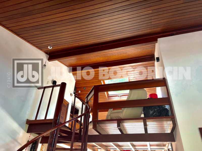 WhatsApp Image 2024-05-03 at 1 - 4