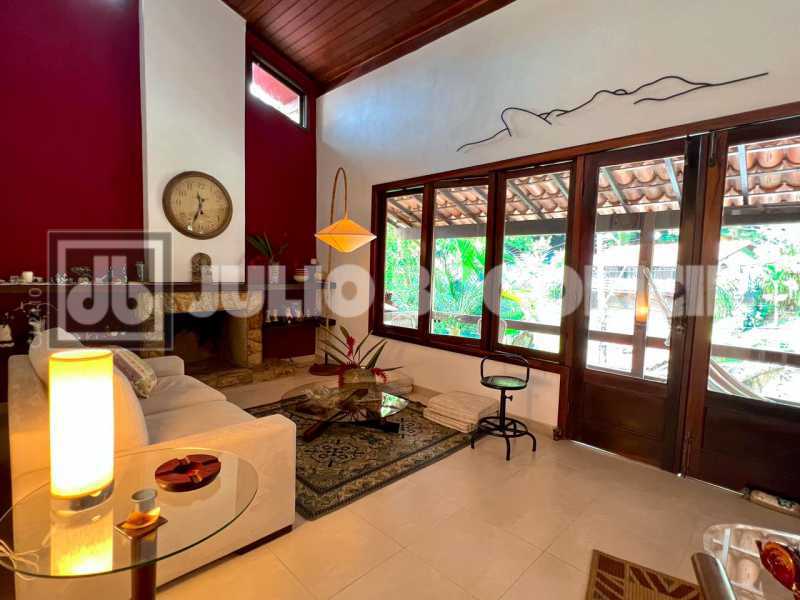 WhatsApp Image 2024-05-03 at 1 - 22