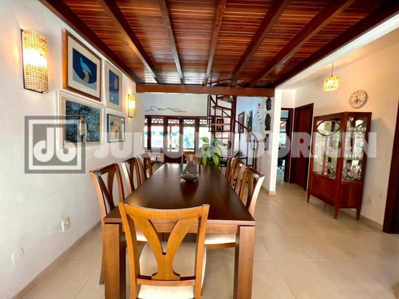 WhatsApp Image 2024-05-03 at 1 - 23