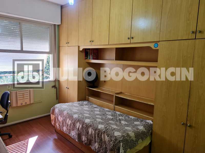1ExcelenteApartamentoFrentePar - 1