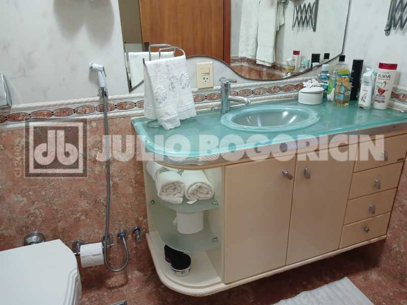 Conheça 19 do imóvel - COBERTURA DUPLEX UNICA 5SUÍTES 2VAGAS LAZER - JBB56349 - 20 19 - 20