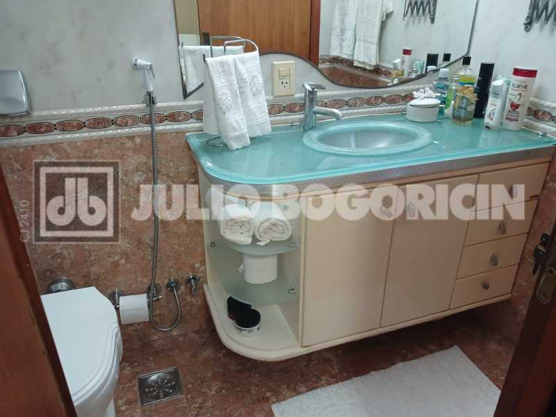 Conheça 44 do imóvel - COBERTURA DUPLEX UNICA 5SUÍTES 2VAGAS LAZER - JBB56349 - 22 44 - 22