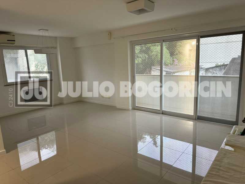 SALA 02. - 2
