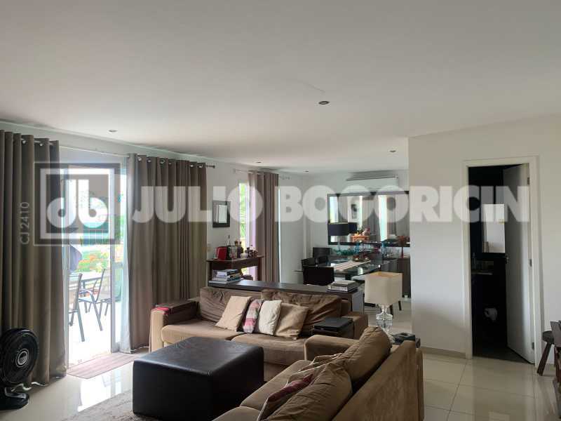 d71ac6cc-144e-4204-acac-261a5e - 2