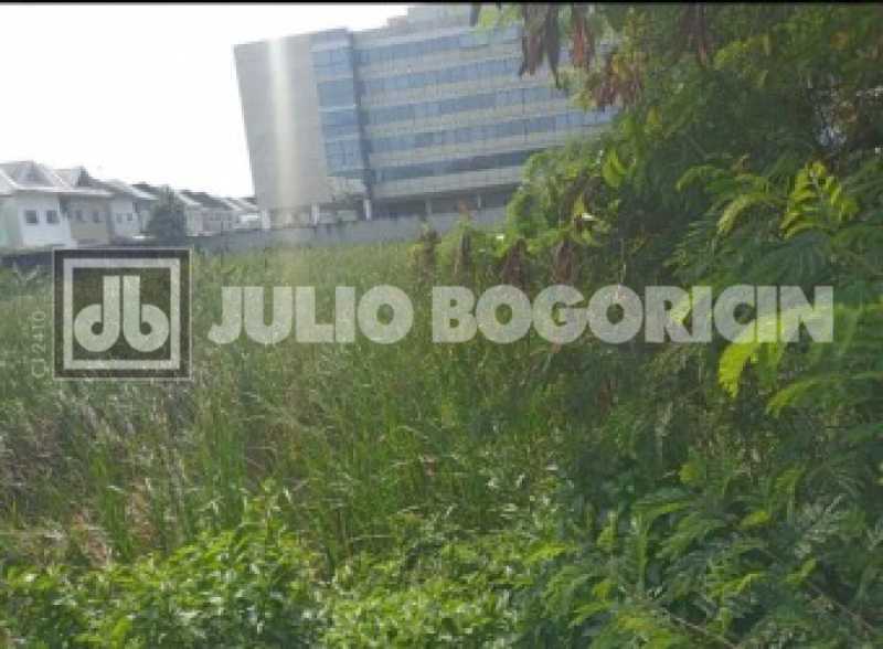 e04dbcd7-6409-491d-9c0d-d6c185 - 8