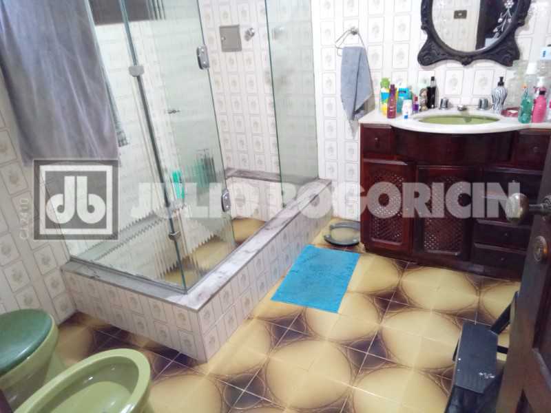 Conheça foto19 do imóvel - Casa Taquara 4 quartos piscina churrasqueira salão 2 varandas - JBJ601432 - 17 foto19 - 17