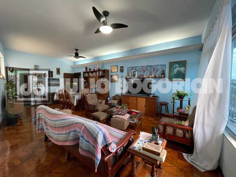01praiadabandeiracasalinearsal - 1
