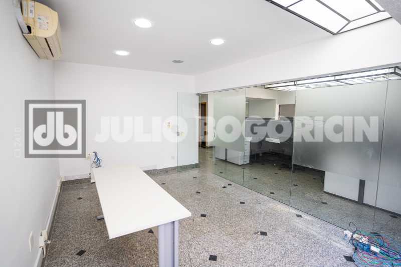 Conjunto de salas Rua da Quita - 23