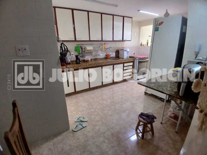 cbfe747b-be8c-4ae0-8299-51f51f - 22