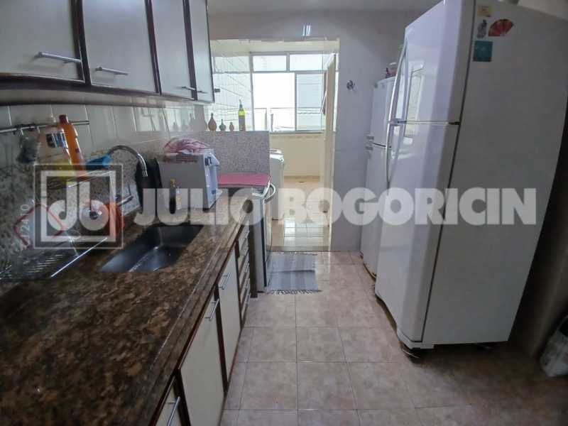 d6946c7b-c489-4643-a83e-6566f9 - 20