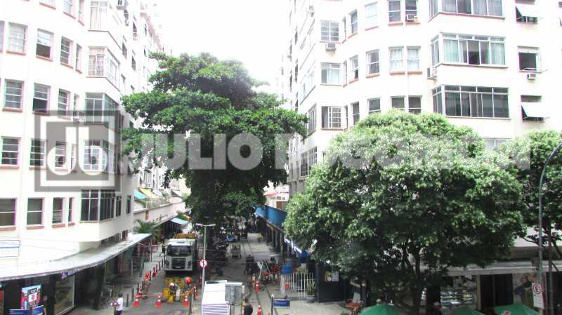 Conheça 3 do imóvel - Apartamento à Venda em Copacabana 2 Quartos frente Vista Livre. Segunda Quadra da Praia. Juntinho Metro. Entrega imediata! - JBC29589 - 3 3 - 3