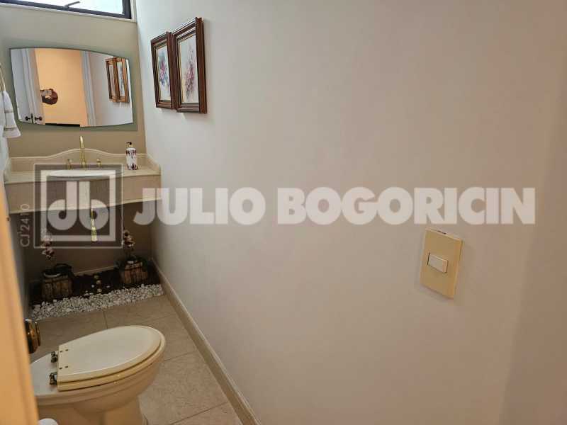 Conheça 12 Lavabo. do imóvel - LUXO - MAR -LINEAR - 4 QUARTOS - 2 SUÍTES - 3 VAGAS - JBB56361 - 14 12 Lavabo. - 14