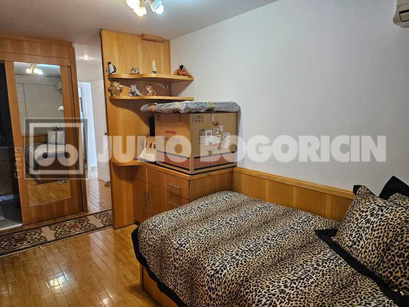 Conheça 18 Suite 2. do imóvel - LUXO - MAR -LINEAR - 4 QUARTOS - 2 SUÍTES - 3 VAGAS - JBB56361 - 20 18 Suite 2. - 20