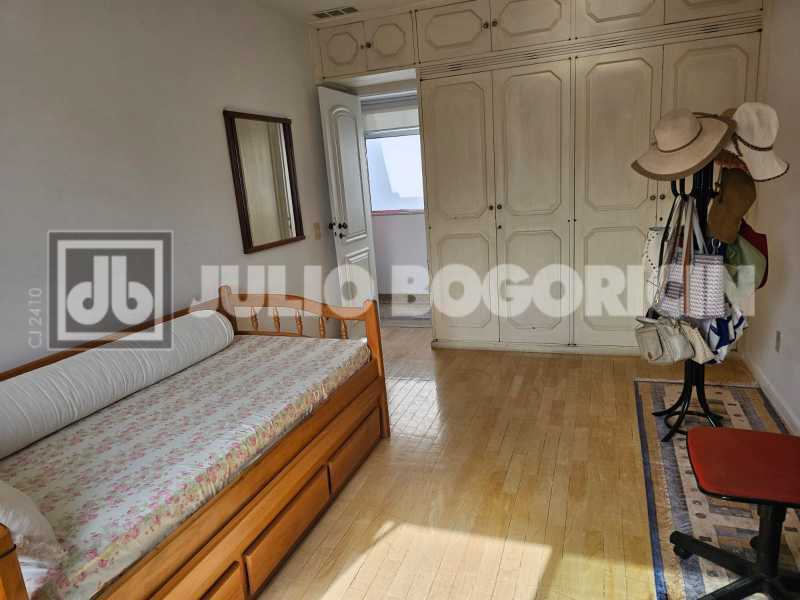 Conheça 19Quarto 1. do imóvel - LUXO - MAR -LINEAR - 4 QUARTOS - 2 SUÍTES - 3 VAGAS - JBB56361 - 21 19Quarto 1. - 21