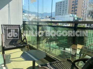Ótima localização - Leblon - Quadra Praia - Residencial com serviços e Infraestrutura - Apartamento Reformadíssimo - Varanda - 1Quarto - 1vaga - JBL15126