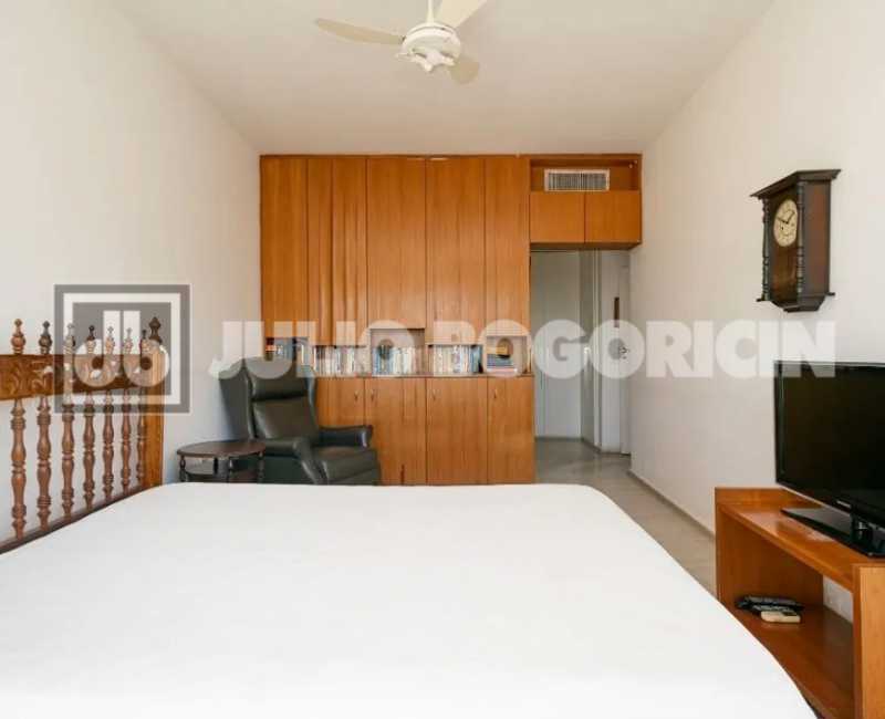 32 - Apartamento a venda no Le - 28