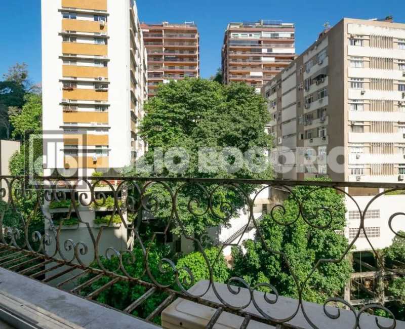 42 - Apartamento a venda no Le - 34