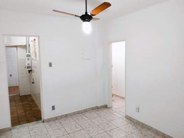 Apartamento em prédio pequeno, bem conservado, localizado a 5 minutos da Praça Xavier de Brito e 10 minutos do Metrô Uruguai, composto de: - JBT304989