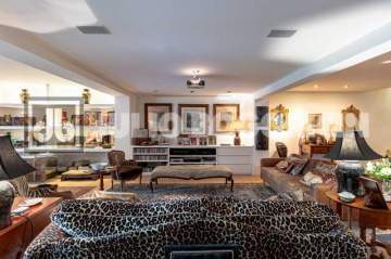 Ótima localização - Casa à venda Rua Barão de Oliveira Castro, Jardim Botânico, Rio de Janeiro - R$ 3.800.000 - JBIPA60091