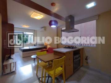 Imperdível - Apartamento à venda no Leblon com 30m² completamente reformado - JBL15128