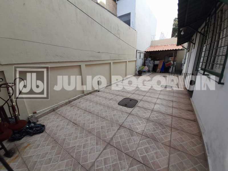 20praiadabandeiracasajuliobogo - 20