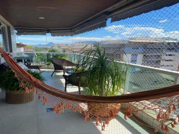 Ótima localização - Freguesia Jacarepaguá / Cobertura - Duplex / 209m2 / 3 Quartos / Suíte / Armários / 2 Vagas / Vista Livre - JBJ52638