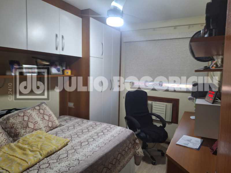 Quarto 2. - 24