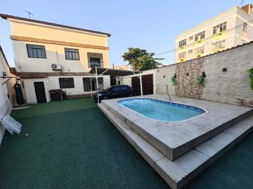 Ilha do Governador - Bancários - VENDA - Casa de rua - Duplex - Varanda - 3 Quartos (Suíte) - Dependências - 4 Vagas de Garagem - Julio Bogoricin - JBI61360