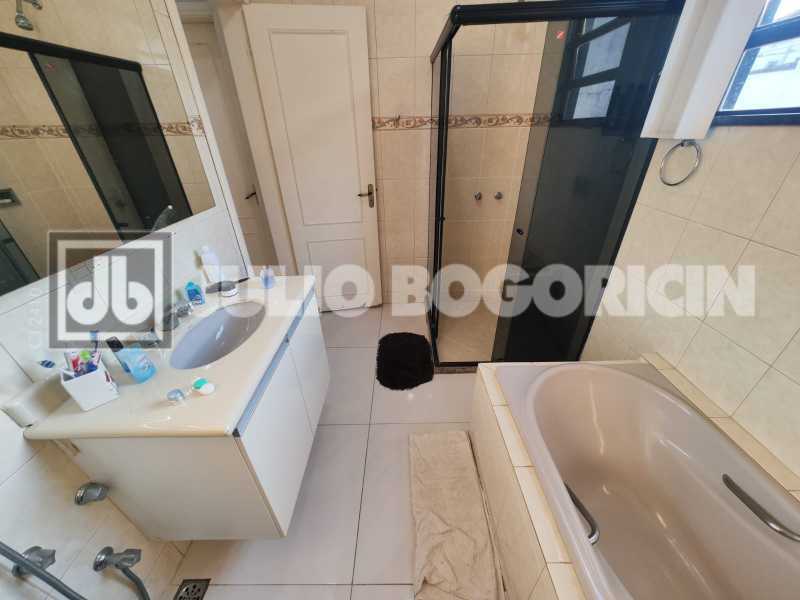 16tauacasaduplex3quartos1suite - 16