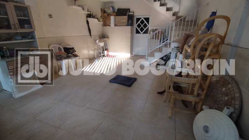 portuguesa3qtossuitejuliobogor - 3