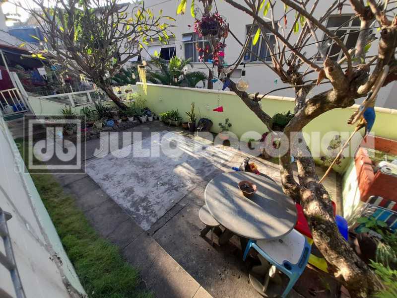 1jardimguanabara2quartosjuliob - 1